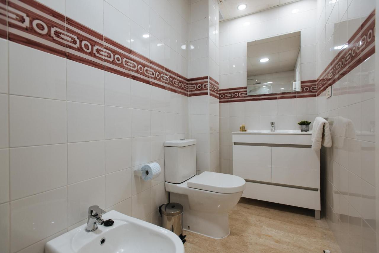 Triana Home - Free Parking Sevilla Eksteriør bilde